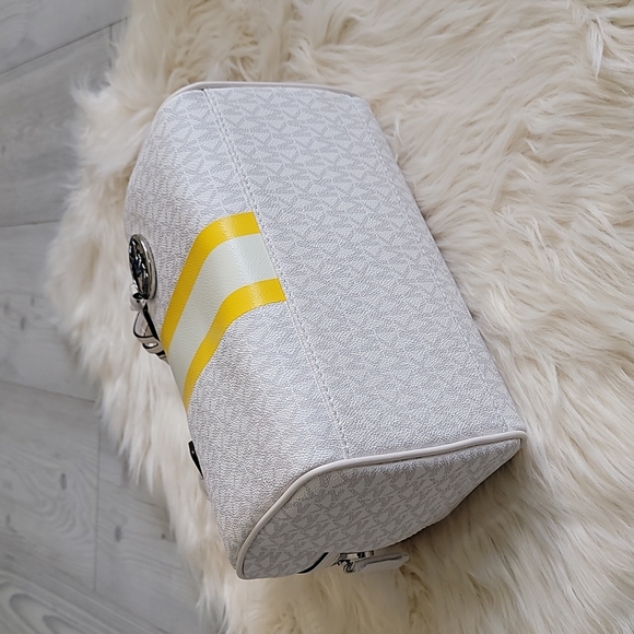 MICHAEL KORS Bedford Small Logo Stripe Satchel - Picture 5 of 11